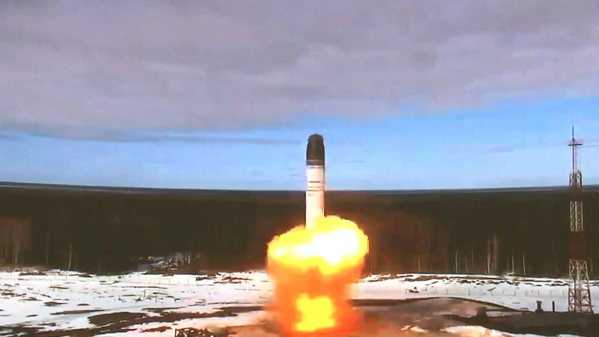 俄罗斯试射核导弹，普京称其为迄今全球最强